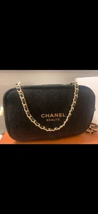 Holiday Gift Chanel Cosmetic Pouch With Added Chain - Picture 1 of 10
