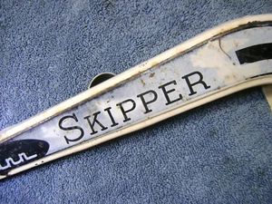 Vintage GC 1950s Schwinn Skipper Chainguard, fits 26" Wheel - Picture 1 of 9