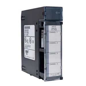 GE Fanuc IC693ALG220F 4point Analog Input Voltage +-10V TESTED - Bild 1 von 3