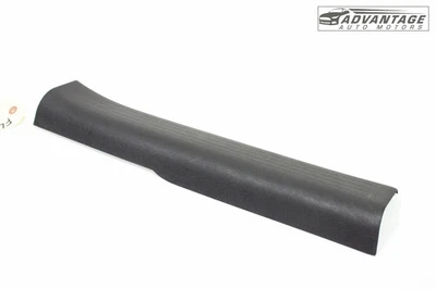 Nissan Versa SV 2020-2025 alféizar de la puerta delantera izquierda placa de desgaste cubierta de moldura OEM Foto 1 de 4