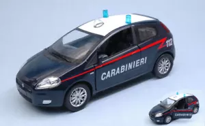New Ray FIAT GRANDE PUNTO CARABINIERI 1:24 - Foto 1 di 1