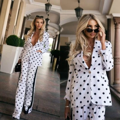 Traje de mujer de un solo pecho con cuello pico chaqueta blanco a lunares traje de moda Foto 1 de 4