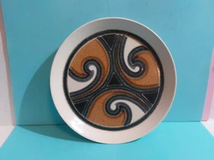 Crown Lynn Earthstone New Zealand Dinner Plate 10.25” Polynesia D630 - Picture 1 of 5