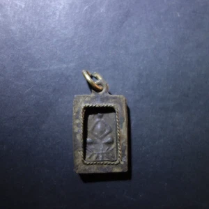 Antiguo amuleto de talismán de Buda de Tailandia, comprado en la provincia de Ayutthaya - Imagen 1 de 8