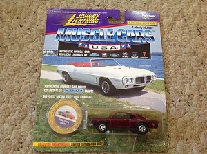 New Johnny Lightning Muscle Cars USA 1966 Chevy Malibu - Picture 1 of 5