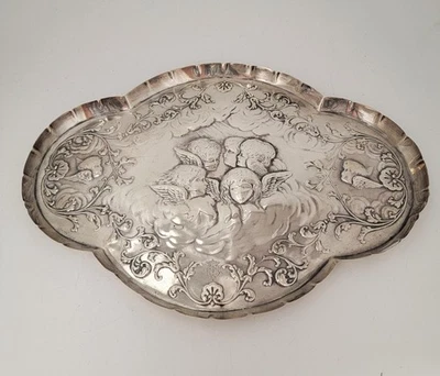 Bandeja de plata de ley de William Comyns 1900 marca de fecha querubines Foto 1 de 4
