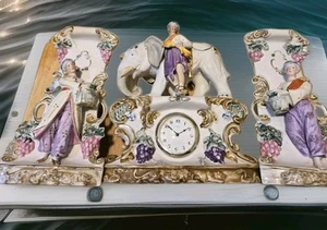 Antico orologio elefante e fioriere in porcellana tedesca bisque leggi! - Foto 1 di 24