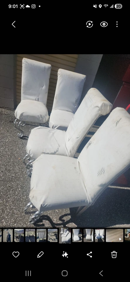 Seis sillas retro vintage a juego. Asientos acolchados/patas cromadas. Foto 1 de 4