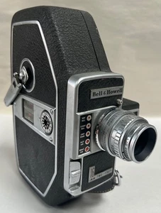 Vintage Bell & Howell Model No. 240 16mm Movie Camera (A35) - Picture 1 of 15