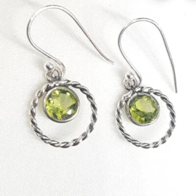Peridot Gemstone 925 Sterling Silver Earring Handmader Women Jewelry Gift B-869 - Image 1 of 4
