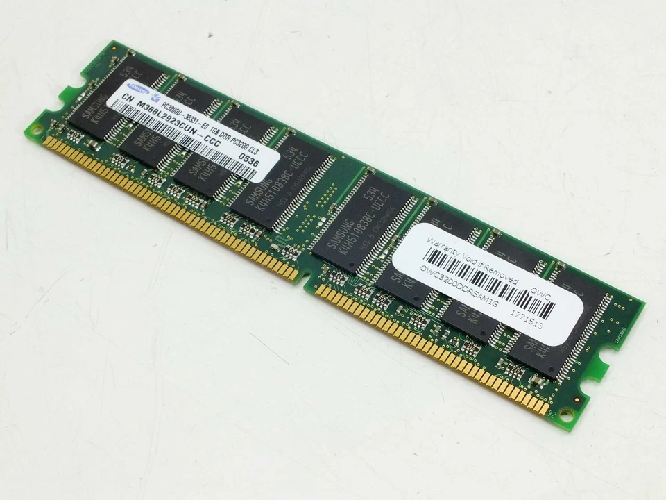 Samsung 1GB DDR RAM 400 MHz DIMM 184-Pin RAM PC3200 RAM Module M368L2923CUN-CCC - Image 1 of 4