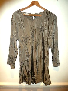Masai Clothing Company brushed gold/black embroidered fit & flare top size L - Picture 1 of 8