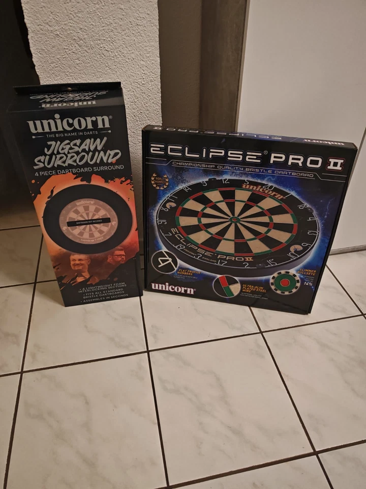 Unicorn Eclipse 2 Pro Dartscheibe Incl JIGSWA RAND - Bild 1 von 1