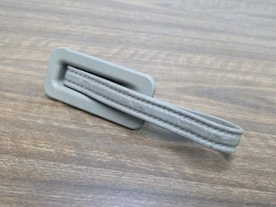 Chevrolet GMC Cadillac 2000-2006 puerta levadiza maletero correa de asistencia manija de tracción fabricante de equipos originales Foto 1 de 4