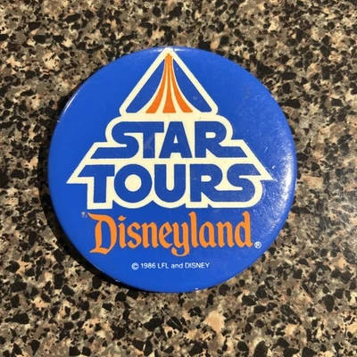 De colección Disneyland Star Tours Atracción Paseo Botón 1986 Brilla en la Oscuridad Foto 1 de 4
