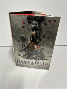 The Name of the Wind 10th Anniversary Deluxe Edition Patrick Rothfuss 2017 HCDJ - Picture 1 of 12