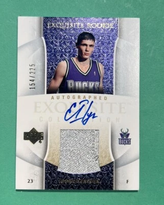 Ersan Ilyasova 2005-06 Exquisito parche de novato automático/225 Bucks Foto 1 de 2