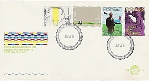 NETHERLANDS 1971 FDC - FLOWER - PANDA - PRINCE BERNARD - FOKKER F29 - BOROBUDUR - Picture 1 of 1