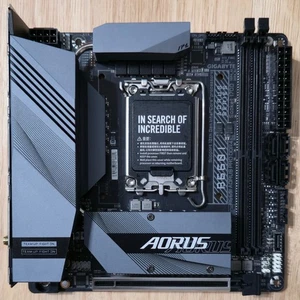 Placa madre GIGABYTE B660I AORUS PRO DDR4 LGA 1700 Mini-ITX M.2 WiFi 6 - Imagen 1 de 4