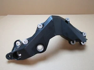 MV Agusta Rivale 800 2016 right frame bracket (6954) - Picture 1 of 8
