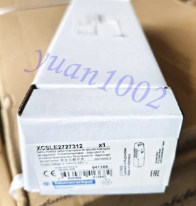 1PCS NEW Telemecanique XCSLE2727312 Safety switch Fast delivery - Picture 1 of 5