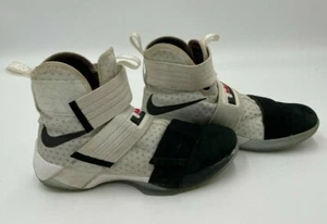 Nike Lebron 10 x Soldier 'Schwarze Zehenpartie' Basketballschuhe Herren (Größe: 8) 844378-102 - Bild 1 von 6