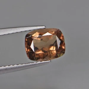 1.60 Cts SI Cushion Unheated Pink Brown Natural Tourmaline, Africa - Foto 1 di 5