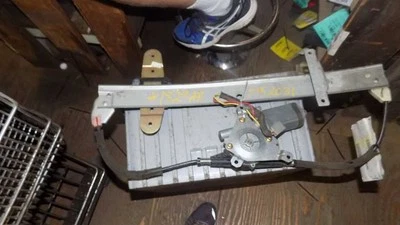 Regulador de ventana delantera de pasajero manual 4 puertas compatible con 95-05 CAVALIER 33104 Foto 1 de 2