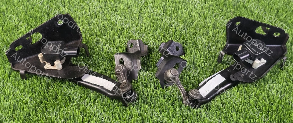 Par de sensores de control de altura trasero izquierdo y derecho Lexus LS460 LS460L LS600h 07-17 Foto 1 de 4