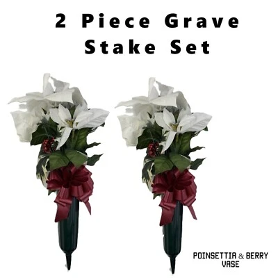 Jarrón floral de cementerio artificial para exteriores Mainstays de 19 pulgadas blanco flor de pascua y bayas Foto 1 de 2