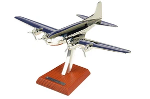 7504-016 Atlas Editions Stratoliner 1/200 Model - Picture 1 of 2