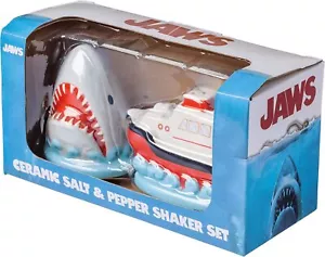 Universal Studios Jaws Bruce & Orca Boot Keramik Salz & Pfefferstreuer Set - Bild 1 von 5