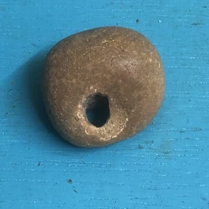 Hag Stone - Picture 1 of 4