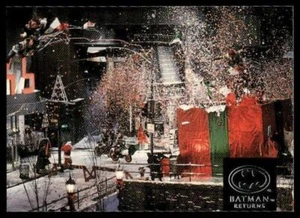 1992 Stadium Club Batman Returns #73 The Shreck Building in costruzione - Foto 1 di 2