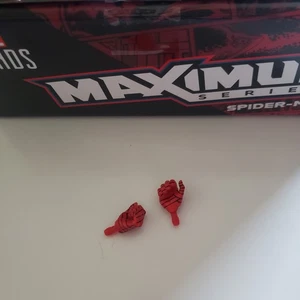 Marvel Legends Maximum Series Spider-Man Hands #3 Grip - Picture 1 of 1