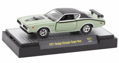 DODGE Charger Super Bee - 1971 - green / black - M2 1:64 - Immagine 1 di 4