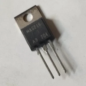 MAC216 Transistor  NOS   MAC 216      1 Pcs      Fr T5 - Picture 1 of 3