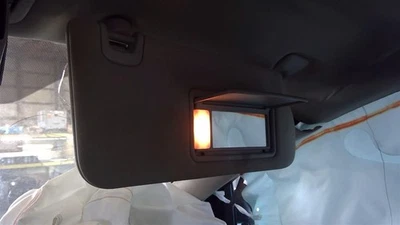 Used Right Sun Visor fits: 2017 Nissan Murano illuminated Right Grade A - Image 1 of 4