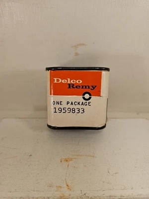 OEM NOS 1962-71 Chevy Pontiac Olds SS GTO Alternator Terminal Package GM 1959833 - Image 1 of 4