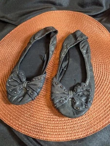 Women's Sparkly Black Ballet Flat Shoes w/ Bow Size 6.5 - Picture 1 of 4