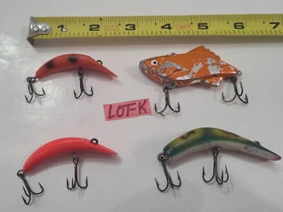 Lazy Ike -2 Señuelos de Pesca y Otros 4 Lote Mixto Verde Amarillo Naranja Peces De Colección Antiguo Foto 1 de 4