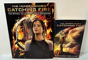 The Hunger Games: Catching Fire, Book & Illustrated Companion (Bundle Set), New - Picture 1 of 17