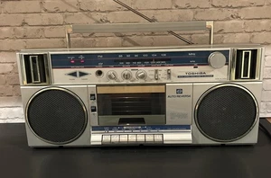 Toshiba Rt-140s Vintage Ghettoblaster Ghettoblaster TapeDeck Recorder getestet funktioniert - Bild 1 von 16