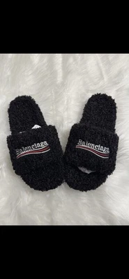 Balenciaga - Image 1 of 4