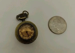 Vintage Style Xanadu Ornate Gold Tone Quartz Pocket Watch Pendant Not Tested - Picture 1 of 5