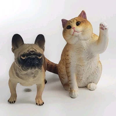 童话花园狗和猫雕像 3 — 第 1/4 张图片