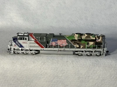 Super BLI UP RR SD-70ACE DCC/Snd/Smk Paragon 4 “Support Our Troops” HO Loco - Image 1 of 4