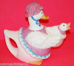 Ceramic Mother Duck Decorative Tea Pot - Picture 1 of 8