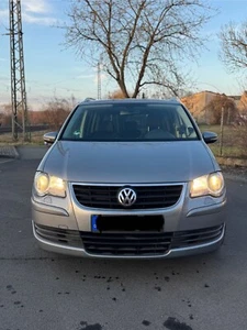 volkswagen touran 1.9 tdi (2009) - Bild 1 von 20