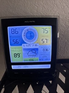 AcuRite Iris (5-in-1) Wireless Weather Station - Picture 1 of 3